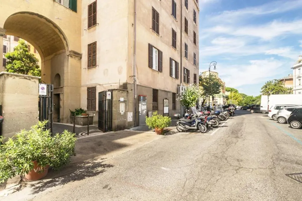 Apartment Comacchio Home Rome Italy